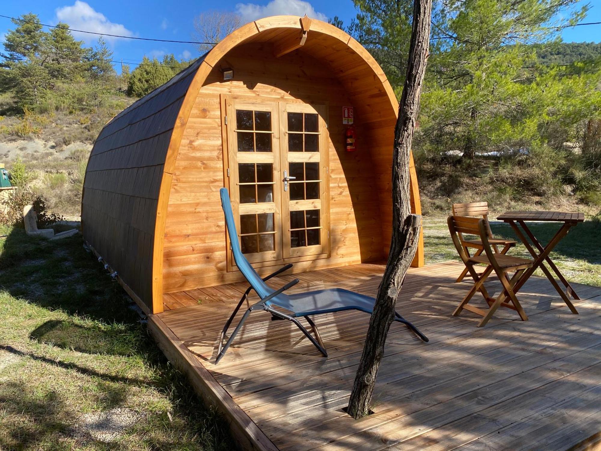 Camping Les Hauts De Rosans Exterior foto